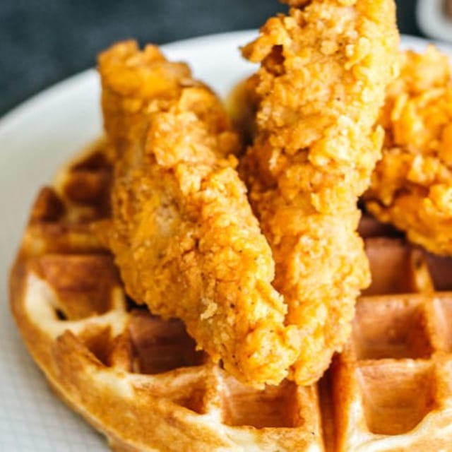 3pc Tenders with Waffle.