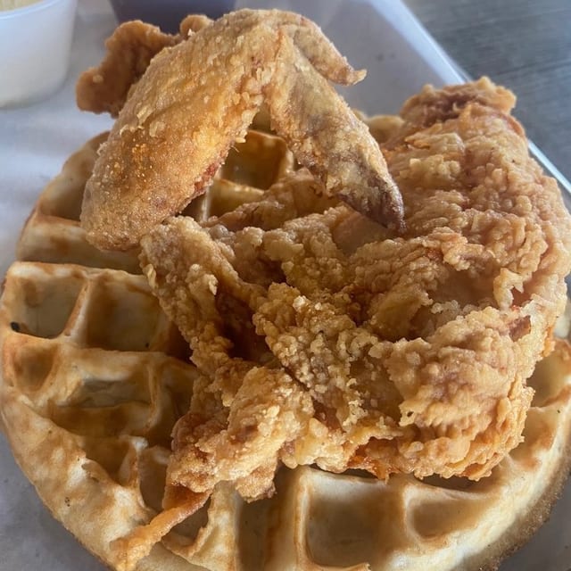 2pc White Chicken and Waffle.
