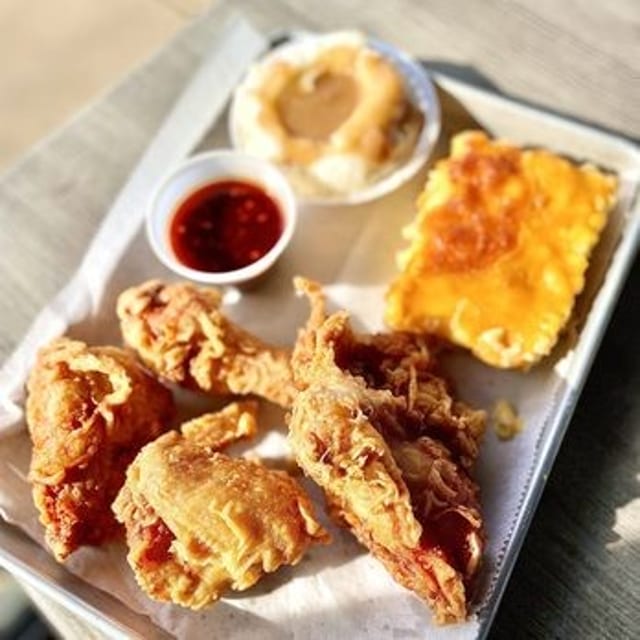 4pc Fried Chicken Meal.